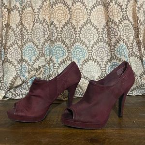 Size 8 burgundy peep toe heels